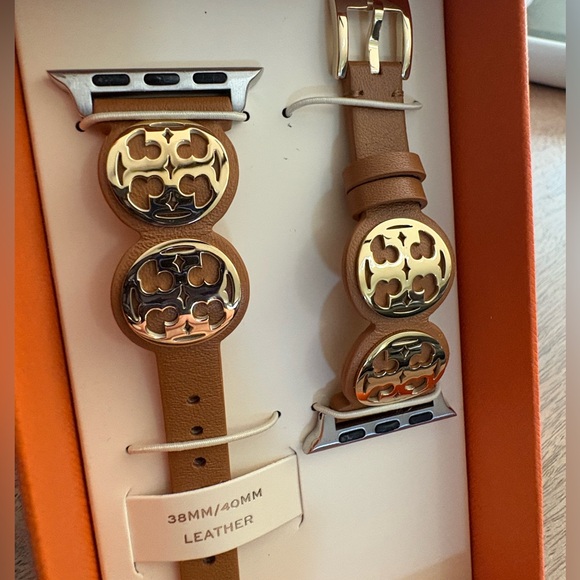 Tory Burch Camel Color,Gold metal T logo, Apple Leather Watch Band 38mm/40mm NIB - Picture 3 of 4